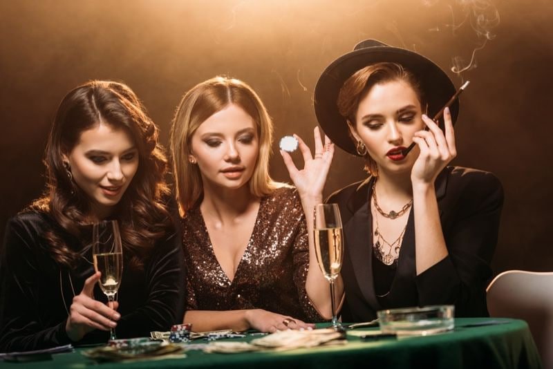 Fitur live casino dan slot berkualitas tinggi di aplikasi rtp98 untuk pengalaman bermain terbaik